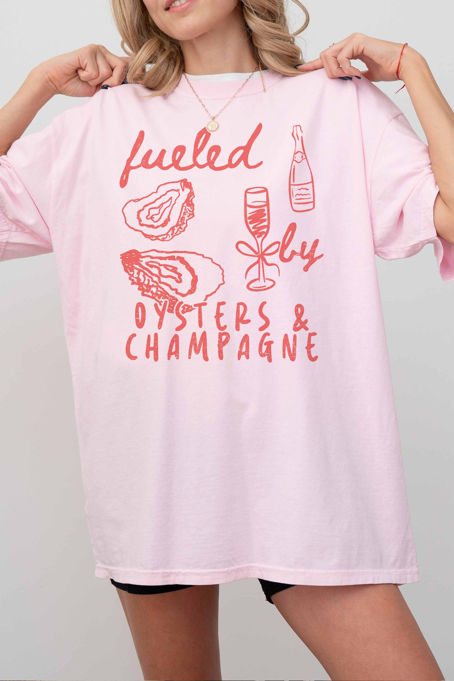 OYSTERS & CHAMPAGNE OVERSIZED TEE