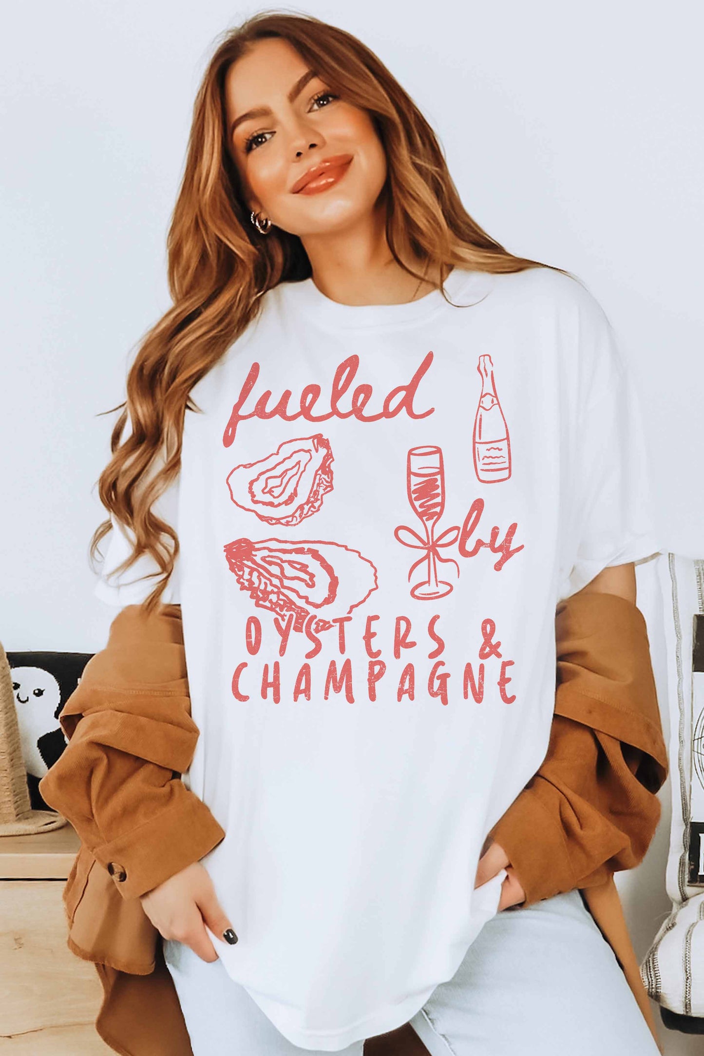 OYSTERS & CHAMPAGNE OVERSIZED TEE